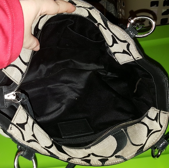 Authentic Coach purse - Picture 2 of 2